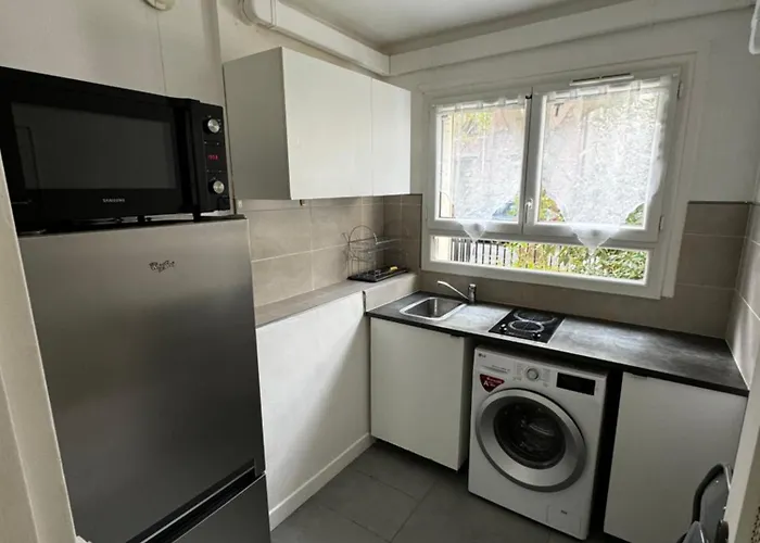 Moderne A Paris * Gentilly