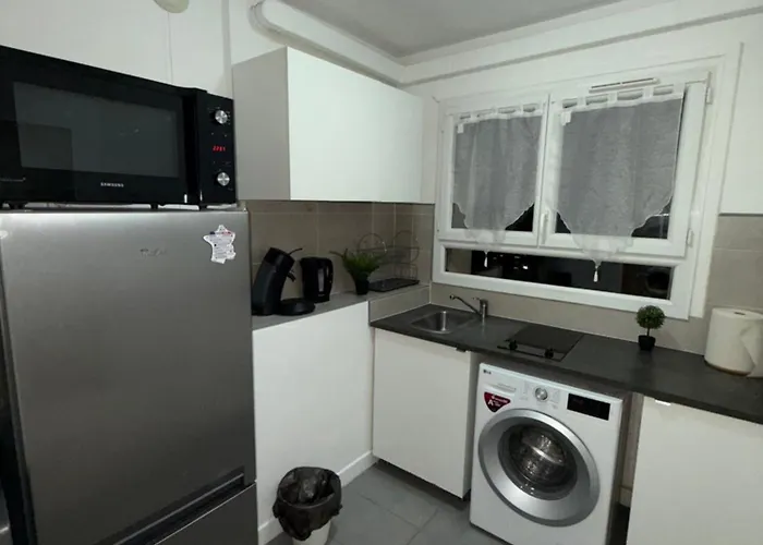 Moderne A Paris * Gentilly